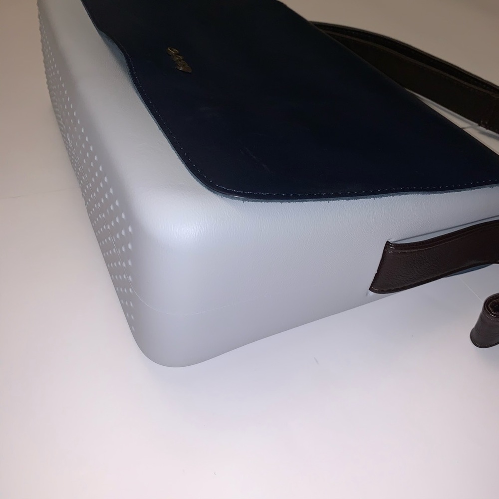 Obag O Bag Folder Messenger Bag With Leather Flap - image 8